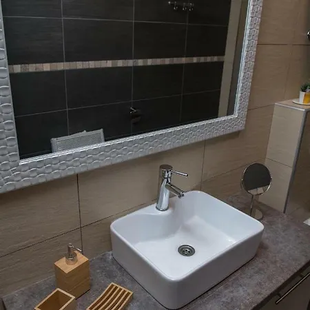 K19 Milmari & Lejlighed Kopaonik