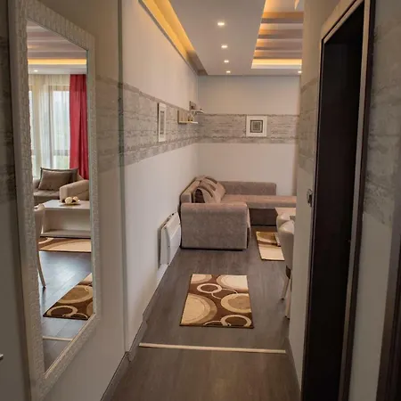 K19 Milmari & Lejlighed Kopaonik